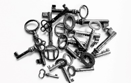 pile of skeleton keys