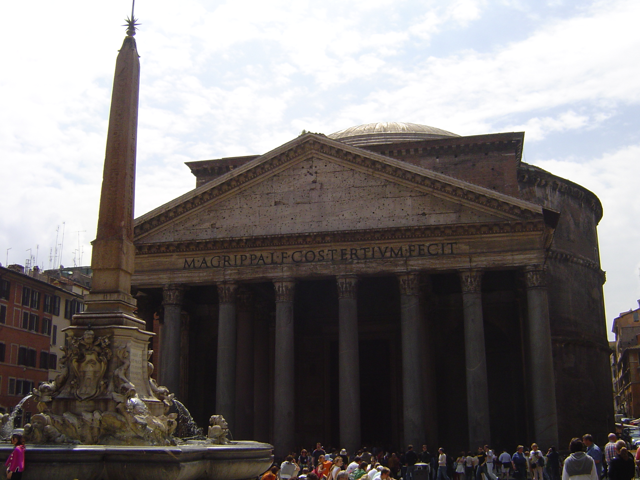 Exterior photo of Pantheon