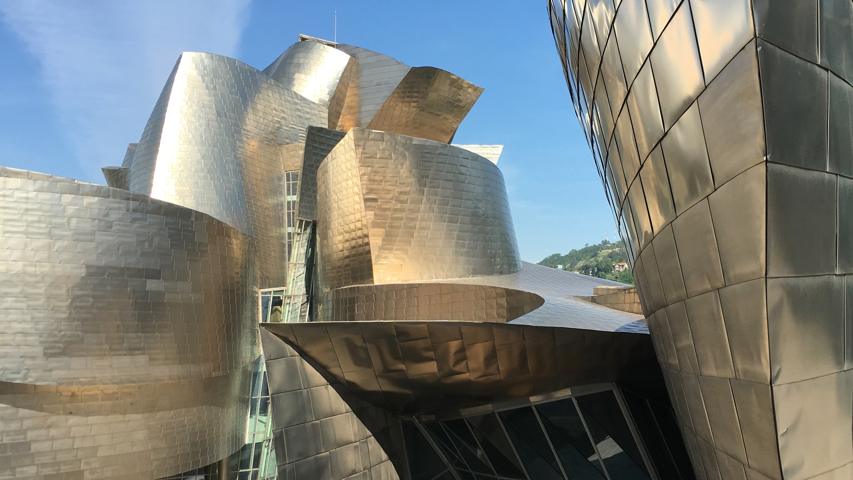 Exterior of Guggenheim Bilbao