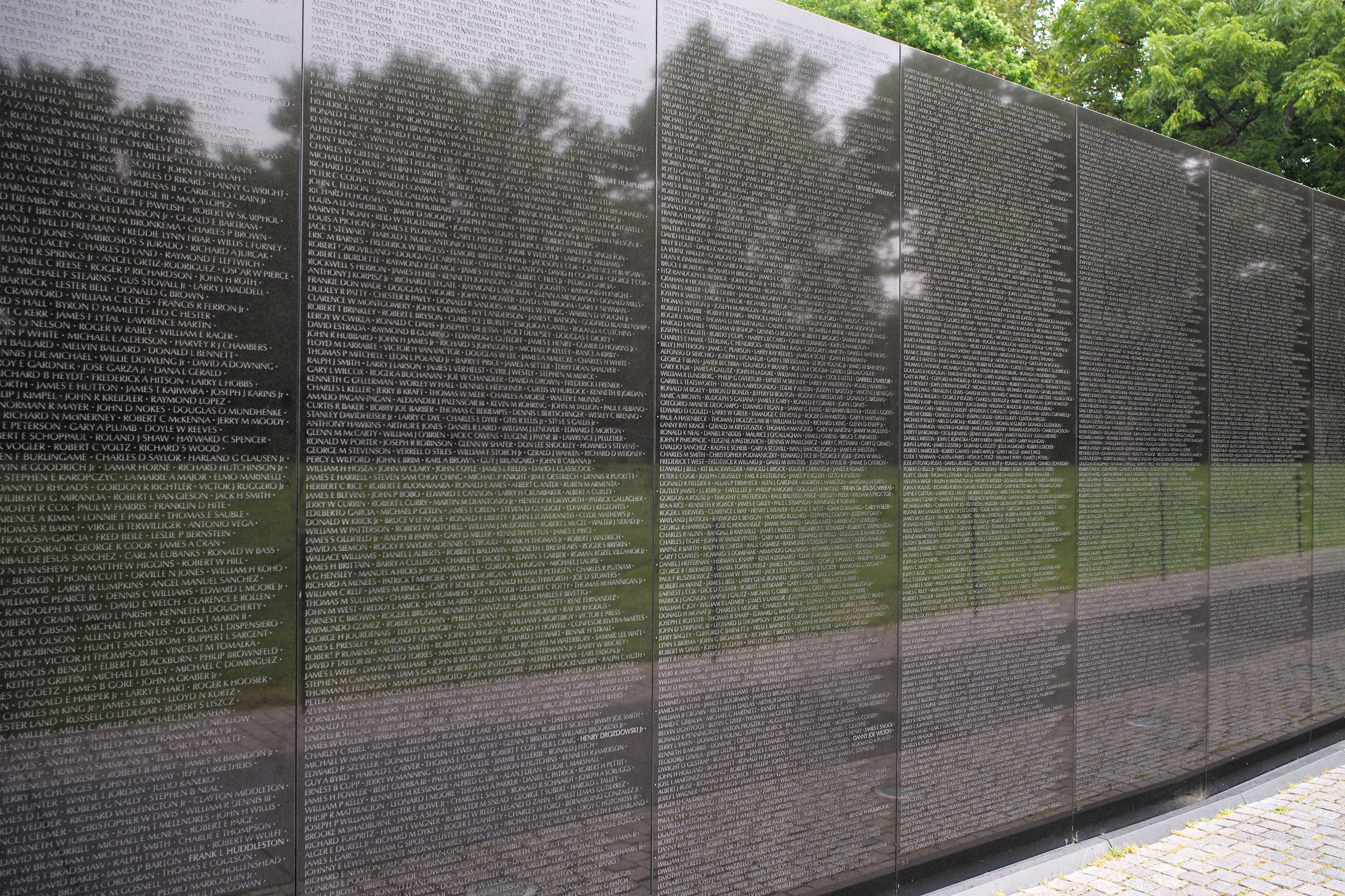 Image of materiality at vietnam veterans memorial