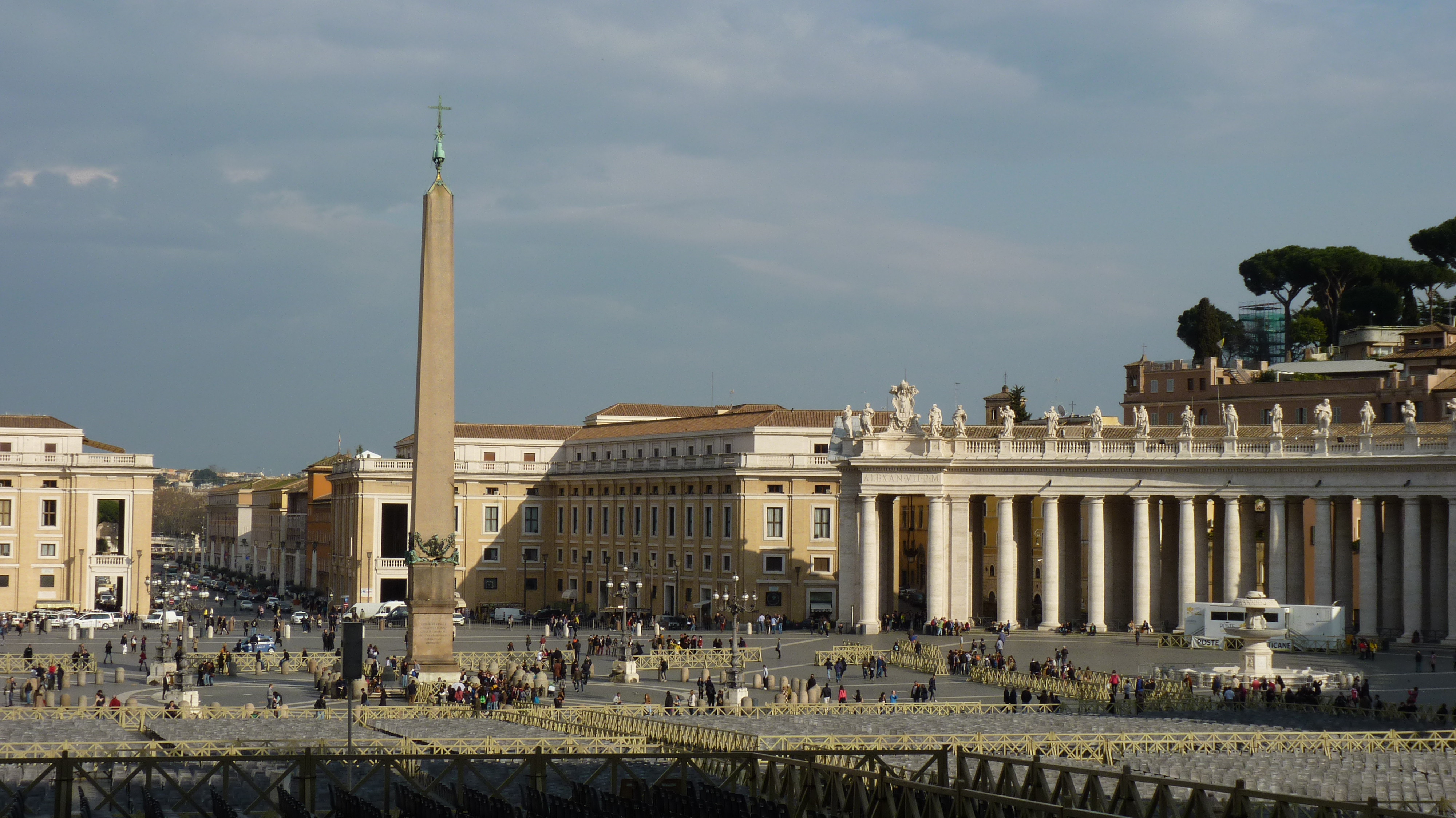 Image of Obelisk and Piazza.