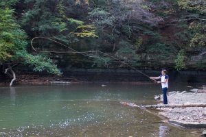 Finding Waters: Spirit of Fly Fishing – Emerging Perspectives on Religion  and Environmental Values in America