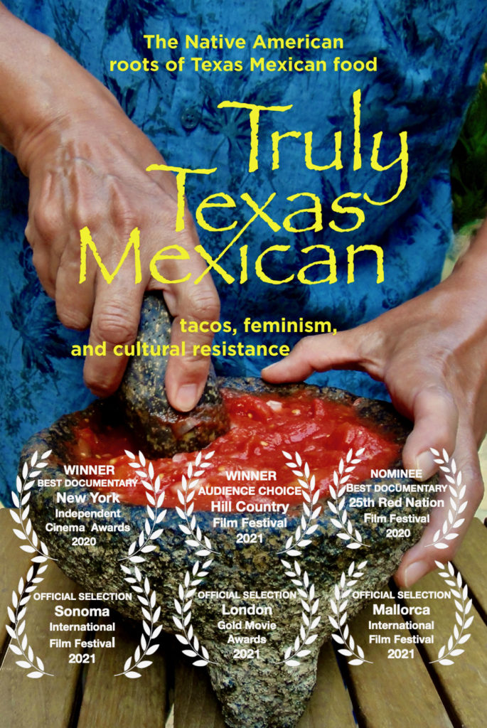 Poster of the movie Truly Texas Mexican. It shows the two hands grinding tomatoes in a molcajete.